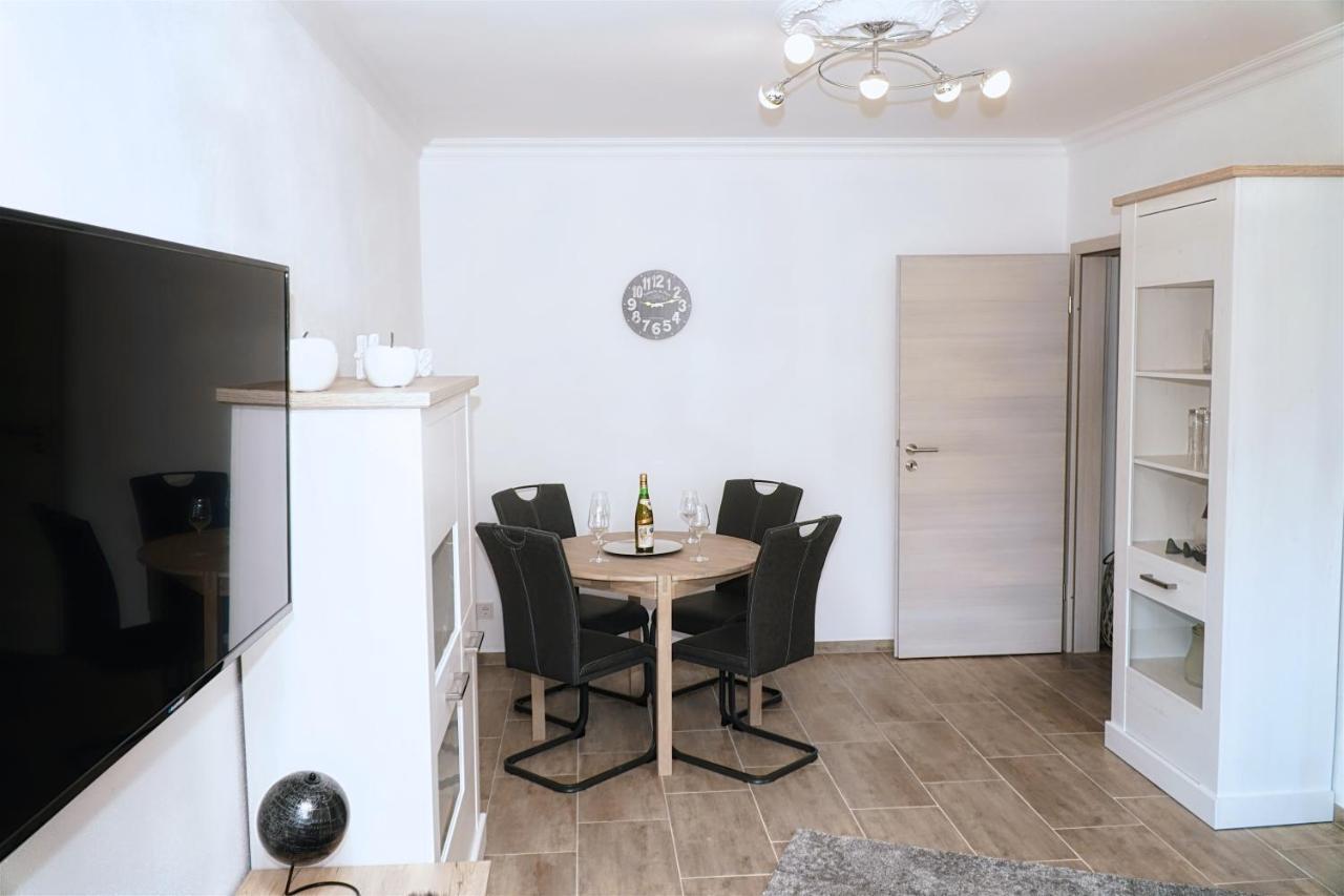 Ferienwohnung Himmelreich แบร์นคาสเทล-คืสท์ ภายนอก รูปภาพ