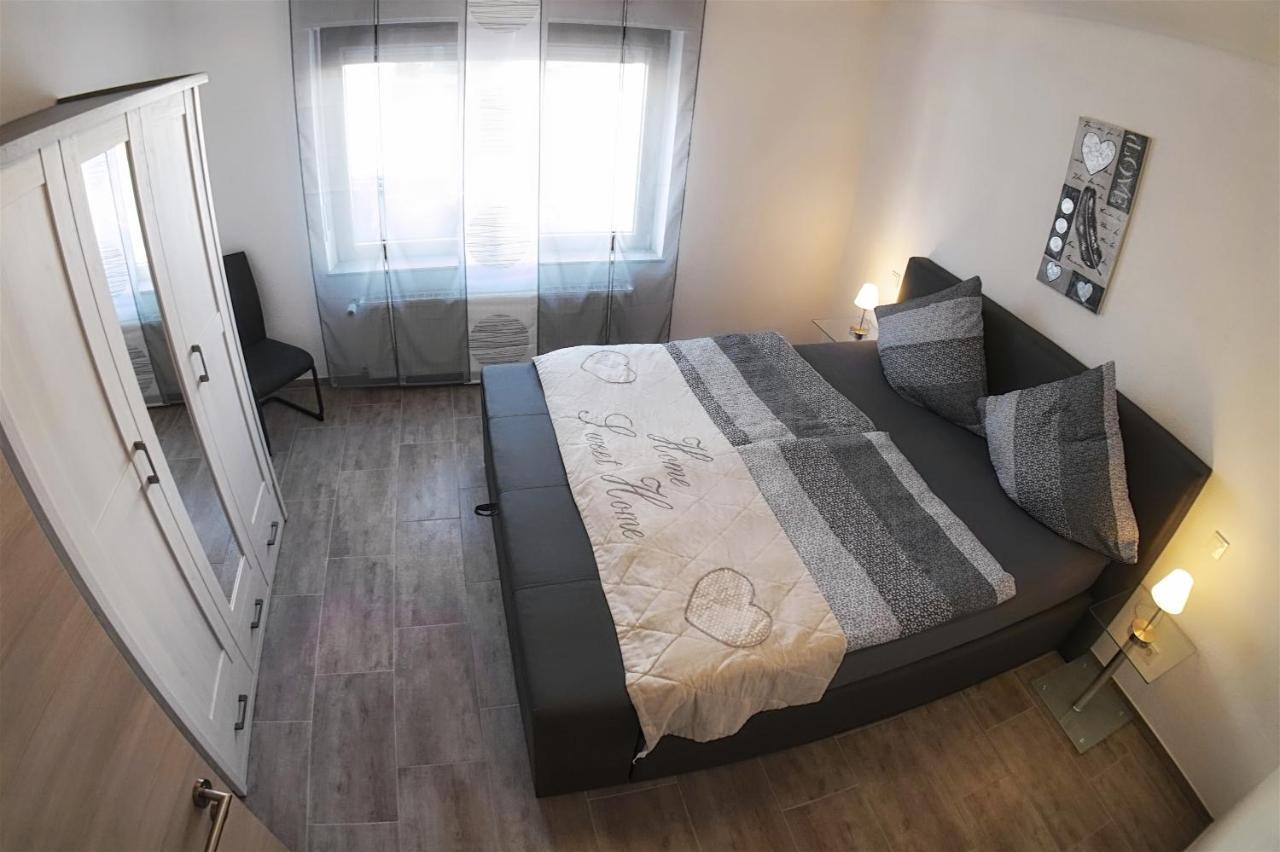 Ferienwohnung Himmelreich แบร์นคาสเทล-คืสท์ ภายนอก รูปภาพ
